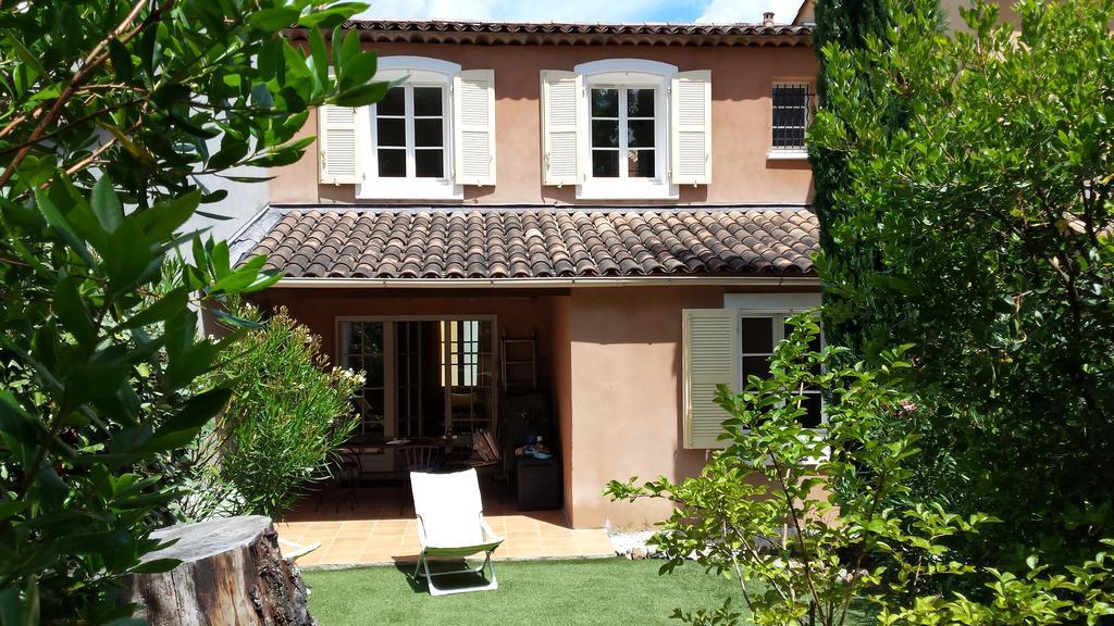 Provencal House In Fayence With Pool & Indoor Spa ภายนอก รูปภาพ